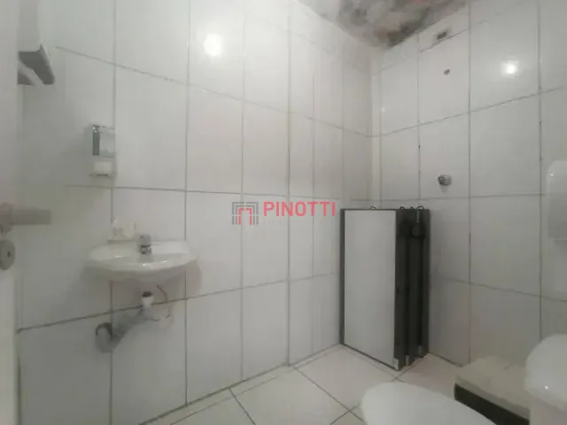 Prédio à venda, no bairro Jardim do Mar em São Bernardo do Campo