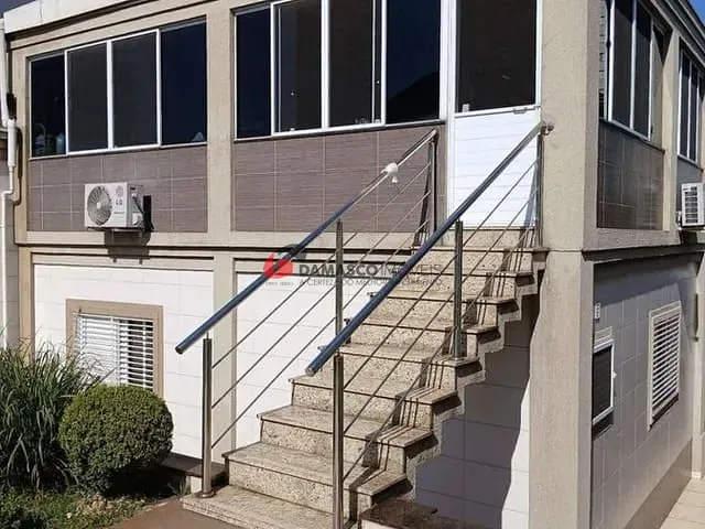 Prédio com 450m², para alugar, no bairro Campestre em Santo André