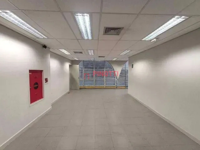 Prédio à venda ou para alugar, no bairro Centro em São Bernardo do Campo