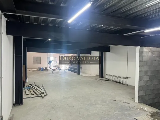 Prédio com 500m², para alugar, no bairro Brás em São Paulo