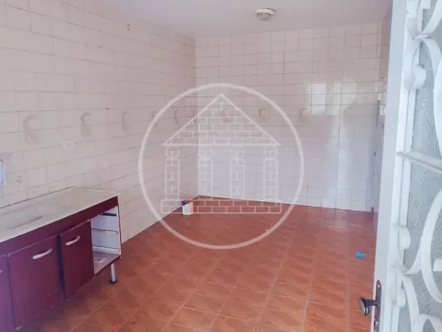 Prédio com 207m², à venda, no bairro Jardim Novo Parelheiros em São Paulo