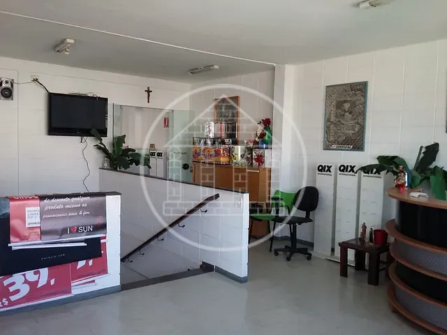 Prédio com 1000m², à venda ou para alugar, no bairro Vila São Pedro em São Paulo