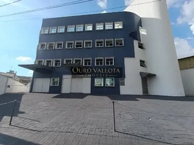 Prédio com 1515m², para alugar, no bairro Barra Funda em São Paulo