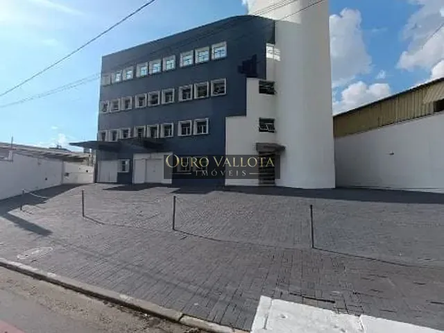 Prédio com 1515m², para alugar, no bairro Barra Funda em São Paulo