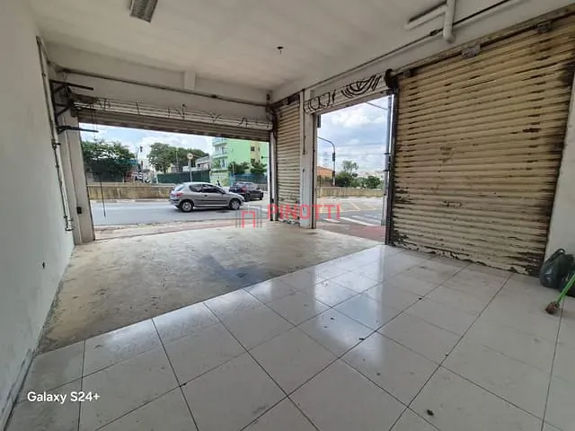 Prédio à venda, no bairro Rudge Ramos em São Bernardo do Campo