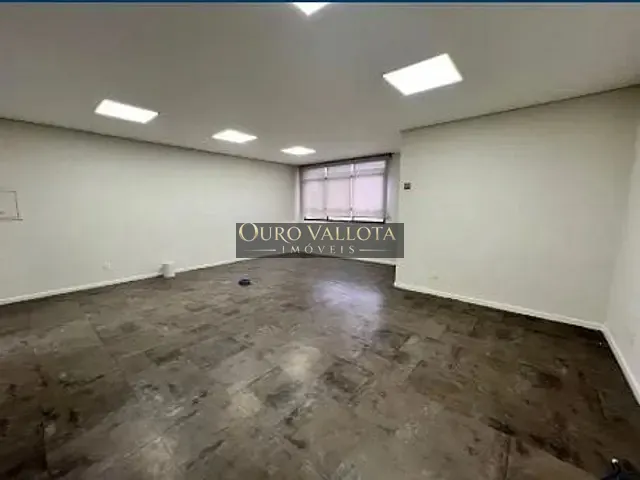 Prédio com 976m², para alugar, no bairro Indianópolis em São Paulo