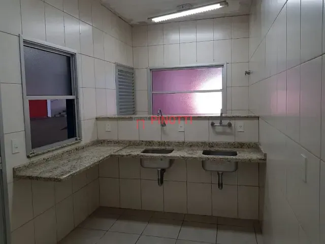Prédio à venda, no bairro Vila Euclides em São Bernardo do Campo