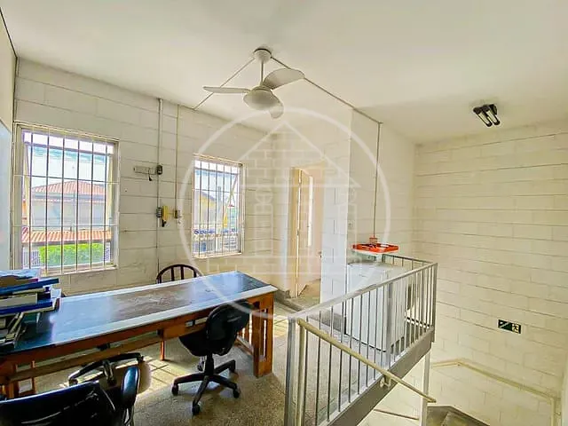 Prédio com 300m², à venda, no bairro Jardim Marabá(Zona Sul) em São Paulo