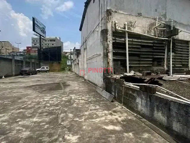 Prédio à venda ou para alugar, no bairro Paraíso em Santo André