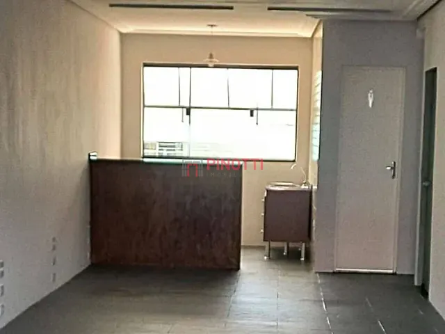 Prédio à venda, no bairro Santa Terezinha em São Bernardo do Campo