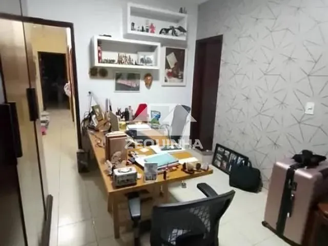 Prédio com 360m² 9 quartos e 6 banheiros, à venda, no bairro Cipava em Osasco