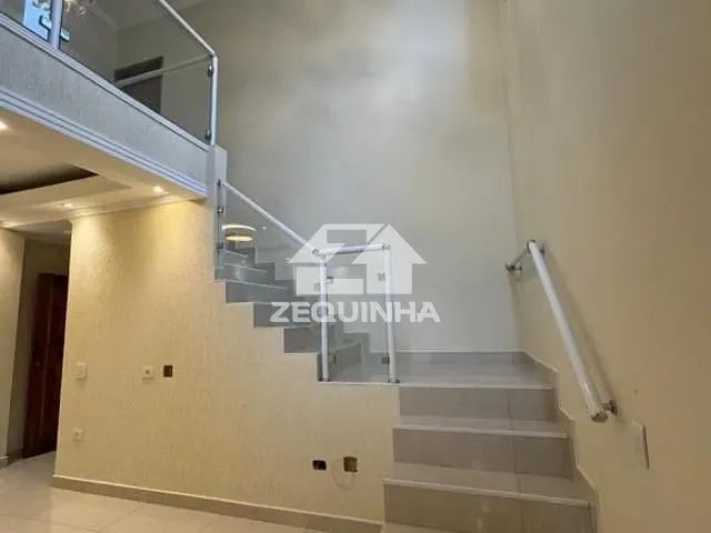 Prédio com 125m² 4 quartos e 6 banheiros, à venda, no bairro Pestana em Osasco