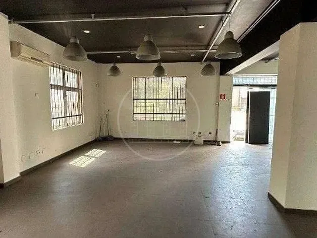 Prédio com 1200m², à venda ou para alugar, no bairro Vila Hamburguesa em São Paulo