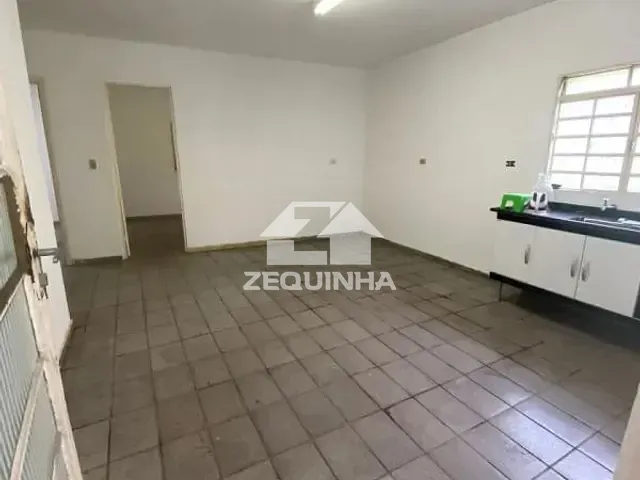 Prédio com 200m² 2 quartos e 1 banheiro, para alugar, no bairro Chácaras Marco em Barueri