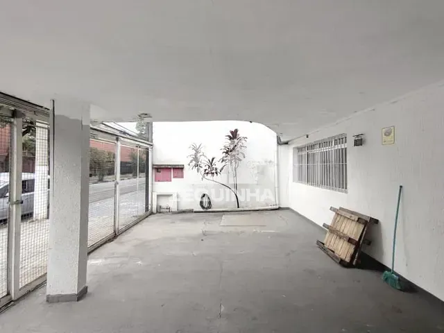 Prédio com 248m², para alugar, no bairro Centro em Osasco