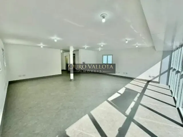 Prédio com 268m², para alugar, no bairro Jardim Anália Franco em São Paulo