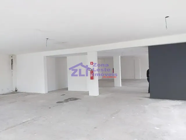 Prédio com 329m², para alugar, no bairro Tatuapé em São Paulo