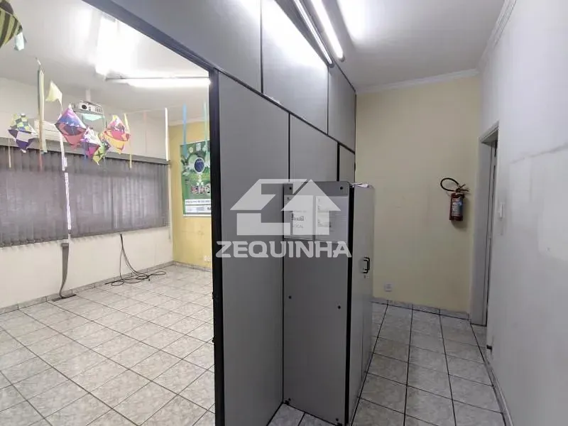 Prédio Inteiro, 220 m² - Foto 17