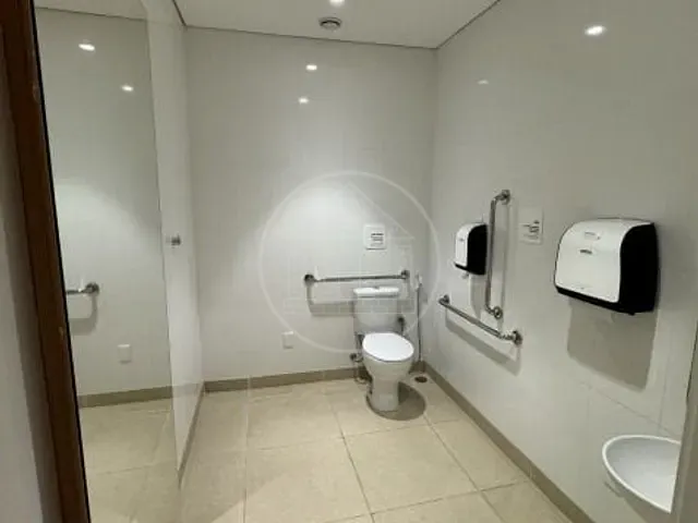 Prédio com 137m², para alugar, no bairro Santo Amaro em São Paulo