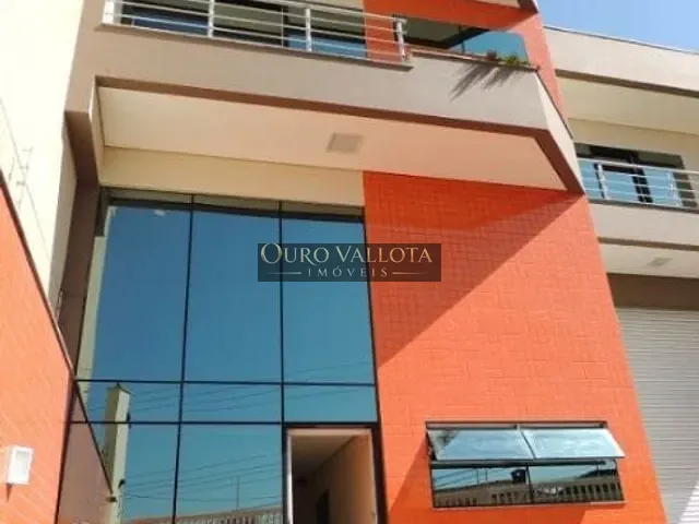 Prédio com 437m², para alugar, no bairro Jardim Stella em Santo André