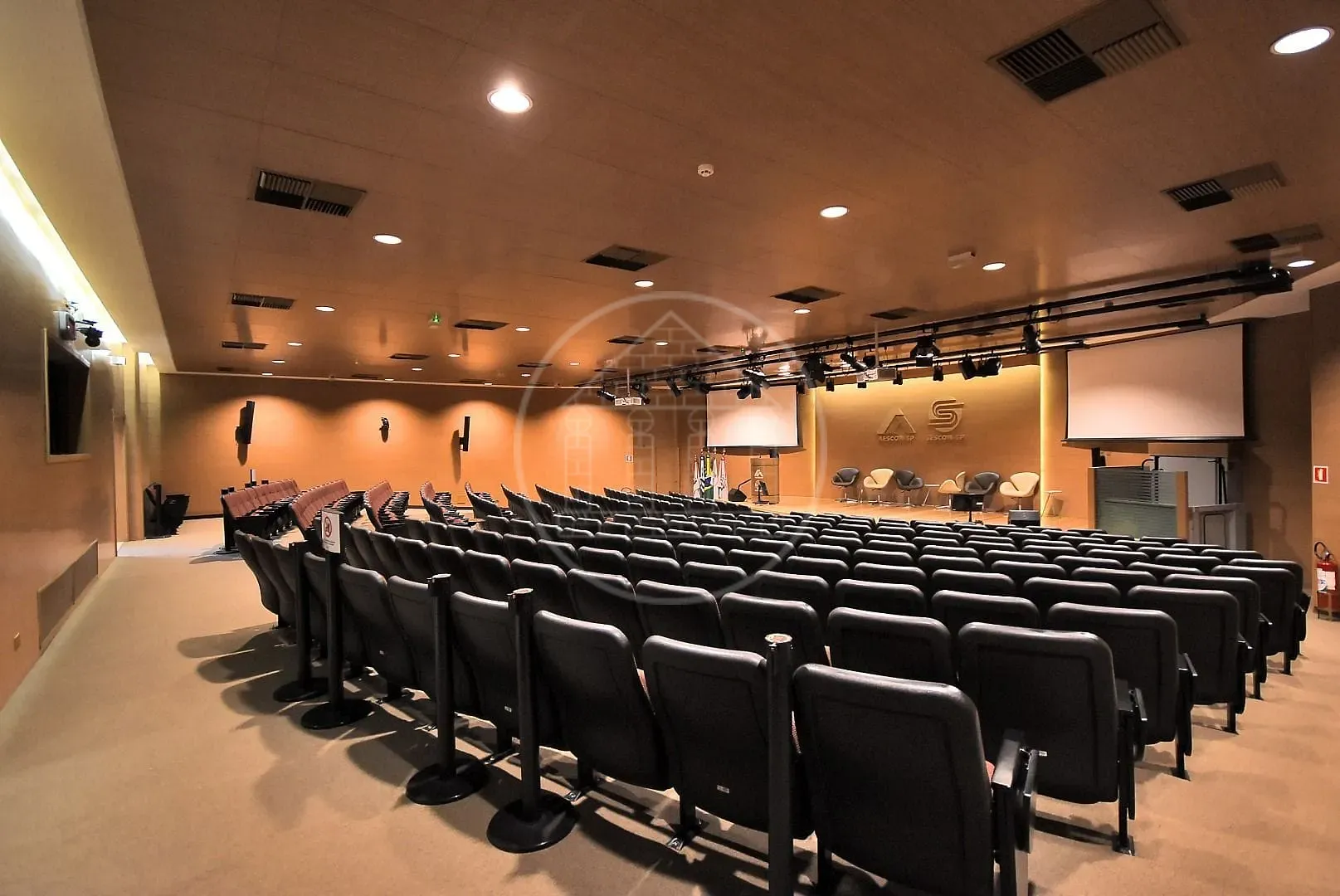 Prédio Inteiro, 4504 m² - Foto 3