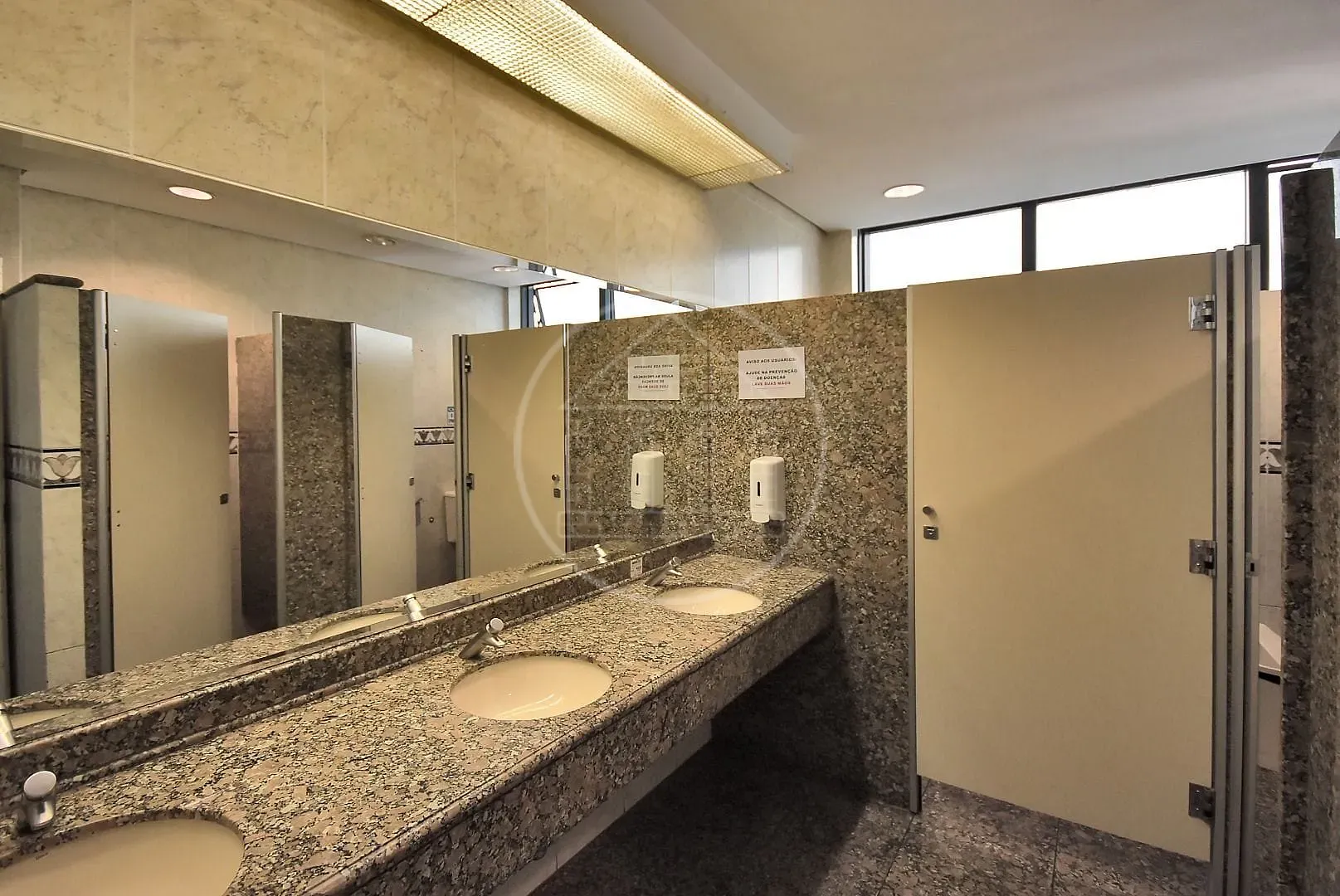 Prédio Inteiro, 4504 m² - Foto 9