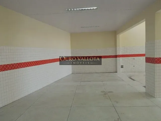Prédio com 437m², à venda, no bairro Jardim Stella em Santo André