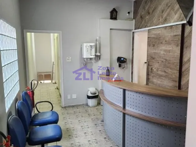 Prédio com 143m², à venda, no bairro Brás em São Paulo