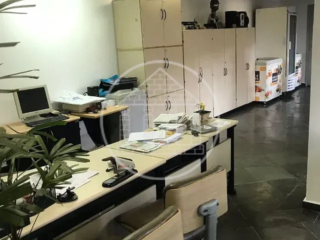 Prédio com 354m², à venda ou para alugar, no bairro Chácara Inglesa em São Paulo