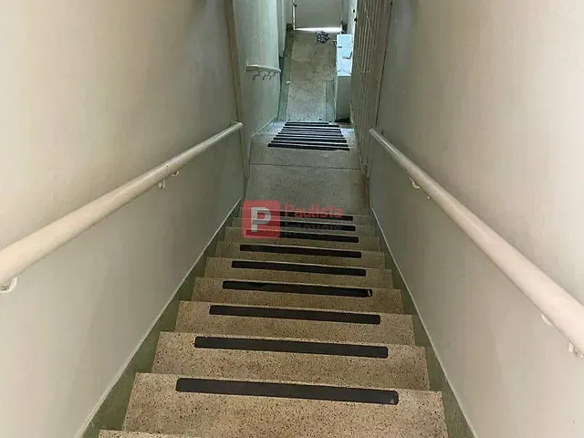 Prédio com 700m², para alugar, no bairro Várzea de Baixo em São Paulo