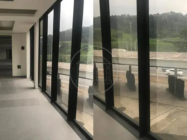 Prédio com 1031m², para alugar, no bairro Jardim Caravelas em São Paulo