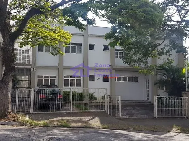 Prédio com 320m², à venda ou para alugar, no bairro Itaquera em São Paulo