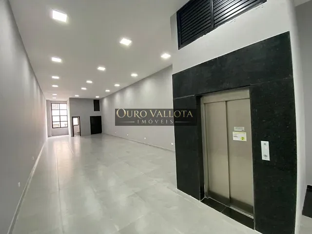 Prédio com 540m², para alugar, no bairro Vila Bertioga em São Paulo