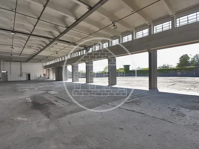 Prédio com 3700m², para alugar, no bairro Jaguaré em São Paulo