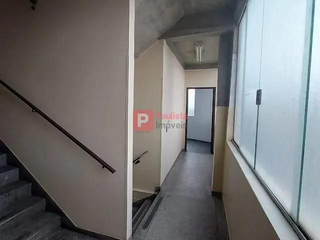 Prédio 3 quartos e 4 banheiros, para alugar, no bairro Vila Gea em São Paulo