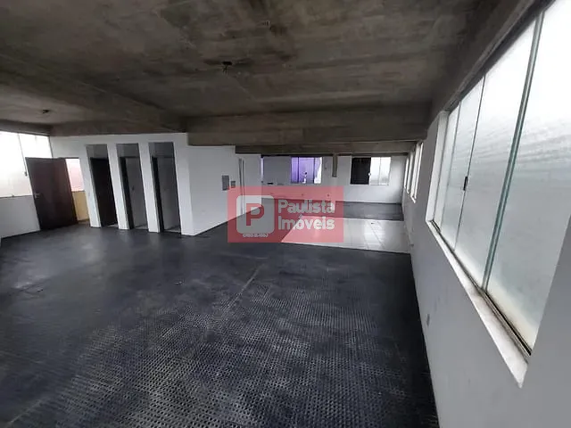 Prédio com 981m², para alugar, no bairro Vila Gea em São Paulo