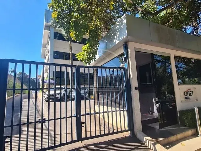 Prédio com 4465m², à venda, no bairro Alphaville Industrial em Barueri