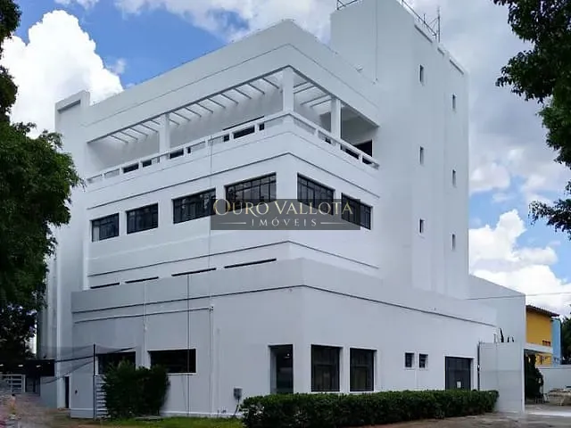 Prédio com 3535m², para alugar, no bairro Parque Industrial Tomas Edson em São Paulo