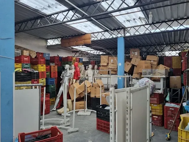 Prédio com 250m², para alugar, no bairro Jardim Rosalina em São Paulo