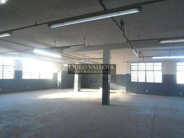 Prédio com 506m², à venda, no bairro Brás em São Paulo