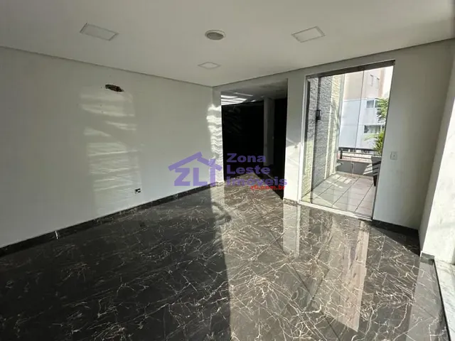 Prédio com 400m², à venda ou para alugar, no bairro Quarta Parada em São Paulo