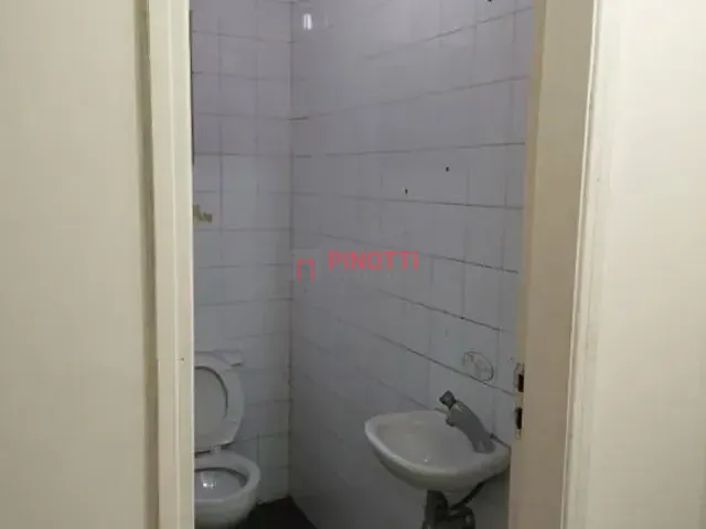 Prédio à venda ou para alugar, no bairro Jardim do Mar em São Bernardo do Campo
