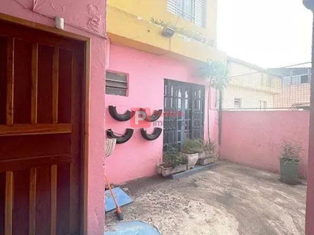 Prédio com 250m², à venda, no bairro Jardim São Paulo em Taboão da Serra