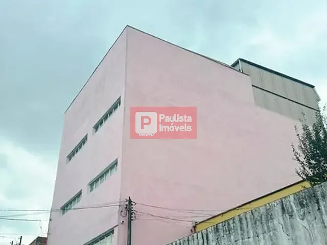 Prédio com 250m², à venda, no bairro Jardim São Paulo em Taboão da Serra