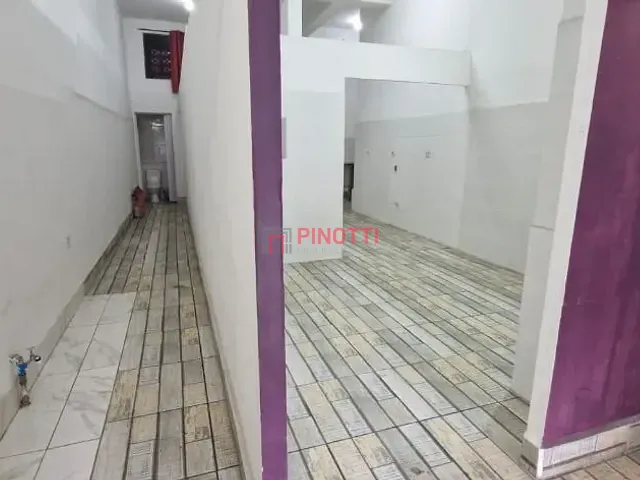 Prédio à venda, no bairro Utinga em Santo André