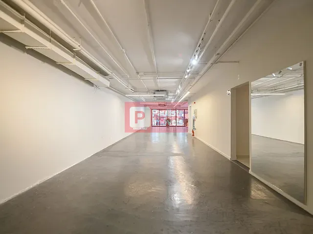 Prédio com 400m², para alugar, no bairro Itaim Bibi em São Paulo