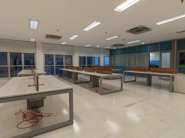 Foto do Prédio - Prédio à venda com 2.505m², Imóvel Industrial/Comercial Estratégico na Barra - Funda Parque Industrial Tomas Edson, São Paulo, SP | Paulista Imóveis