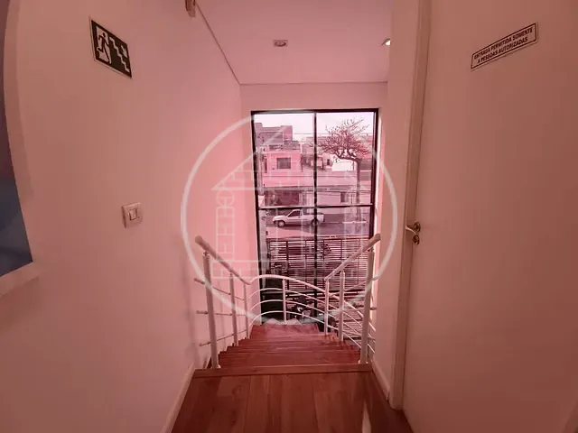 Prédio com 330m², à venda, no bairro Socorro em São Paulo