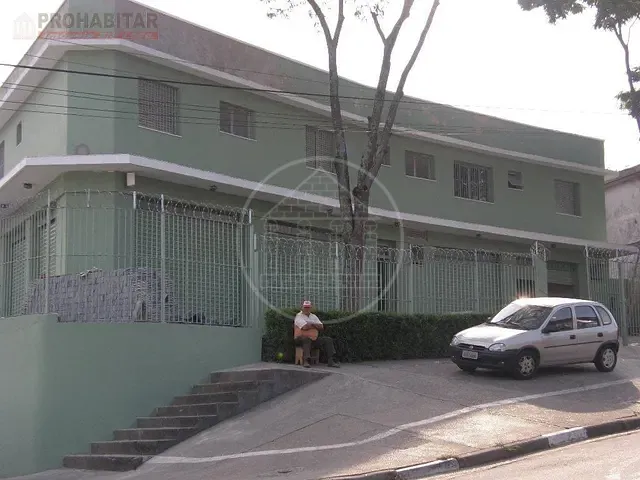 Prédio com 360m², à venda ou para alugar, no bairro Jardim Beatriz em São Paulo