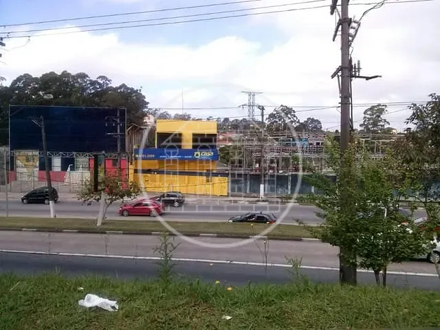 Prédio com 491m², à venda, no bairro Cidade Dutra em São Paulo